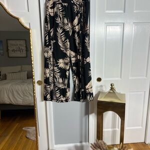 Women's Black and Cream Leaf Print Pants